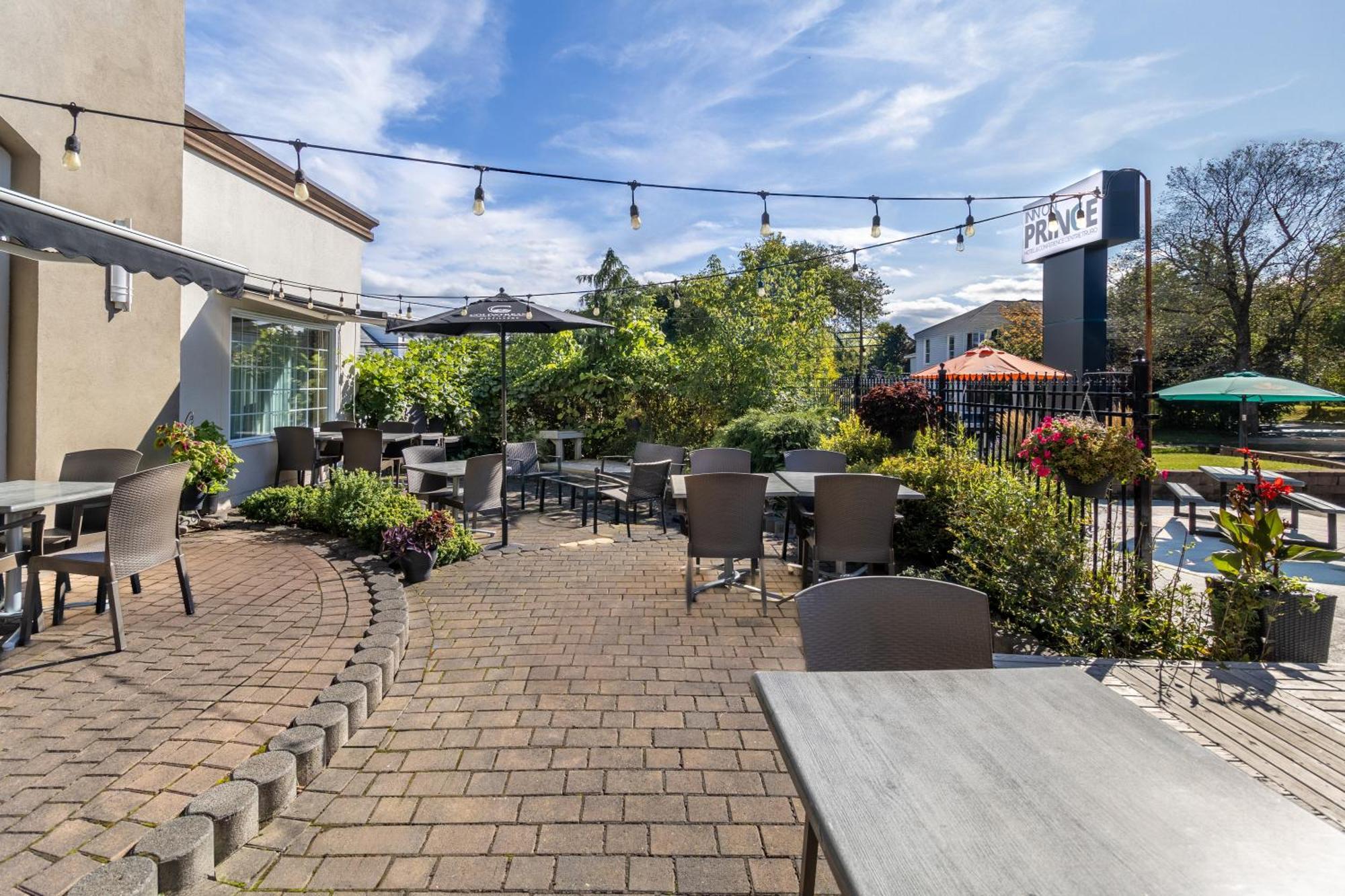 Inn On Prince Hotel And Conference Centre Truro (Adults Only) エクステリア 写真